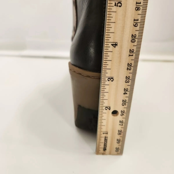 Fly London size 39 leather wedge bootie black tan boot - Picture 12 of 13